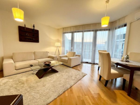King's Court Apartments – City centre -free garage